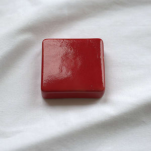 Wall Checker Wine Red