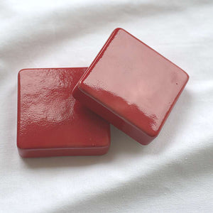 Wall Checker Wine Red