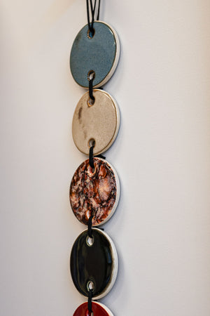 Deep Hues 8 Link Daisy Chain