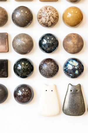 Micro Pearl Ceramic Wall Creature