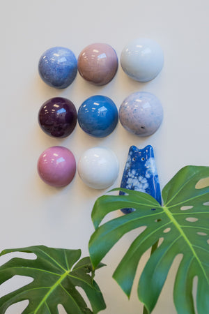 Ceramic Dome Blueberry Hour Set With Creature (9)