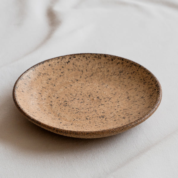 Ceramic Wall Plate Macadamia