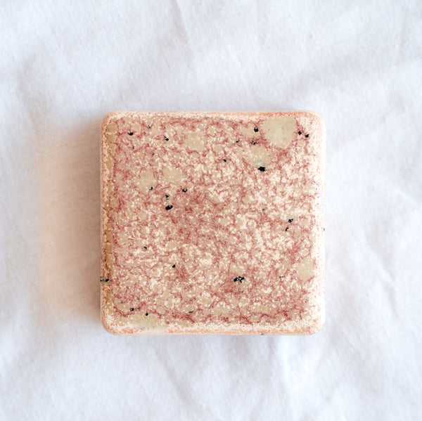 Wall Checker Comet Dust