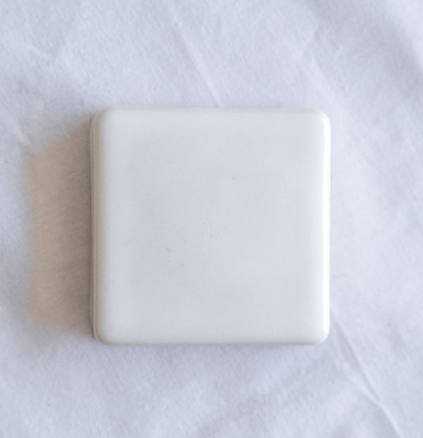 Wall Checker White opal