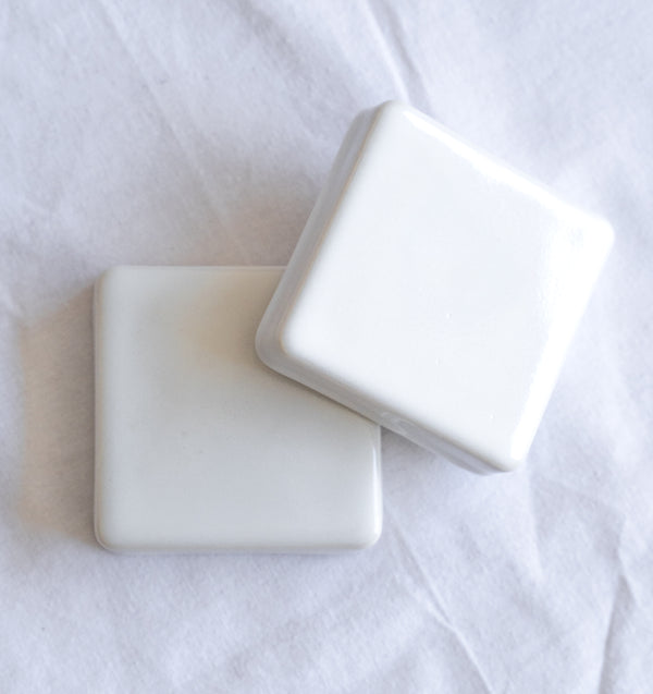 Wall Checker White opal