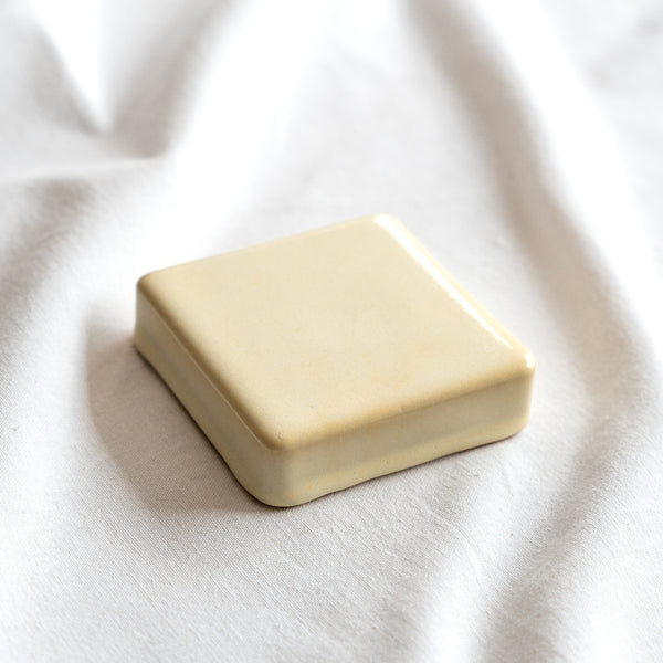 Wall Checker Frosted Lemon