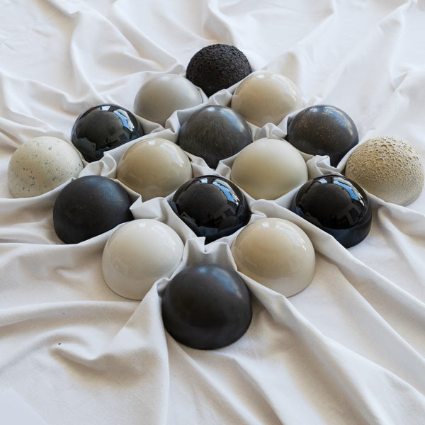 Ceramic Dome Black/White Collection (16)