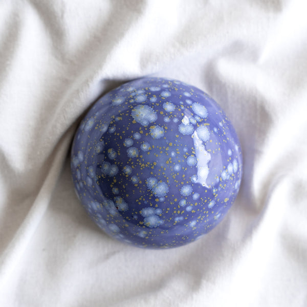 Ceramic Dome Blue Hydrangea