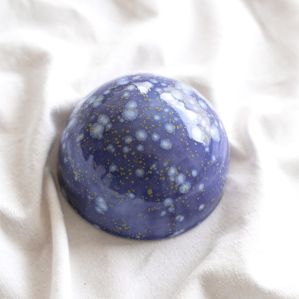 Ceramic Dome Blue Hydrangea