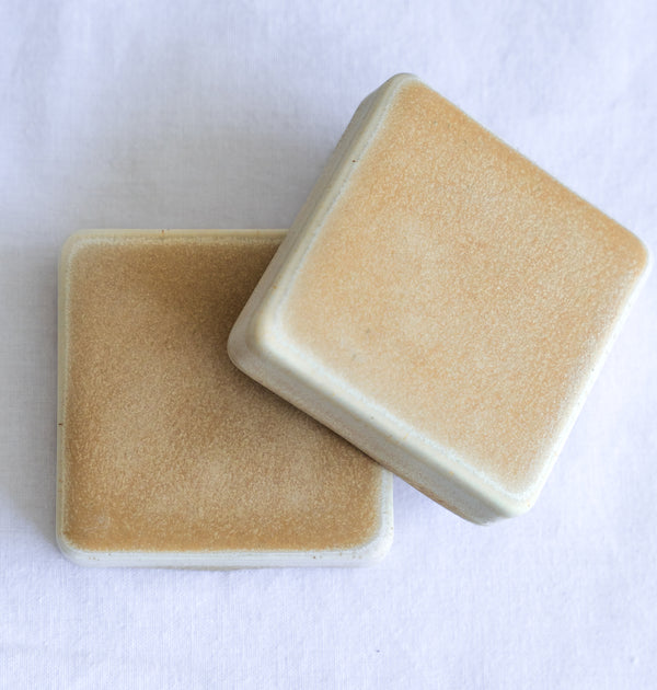 Wall Checker Macadamia