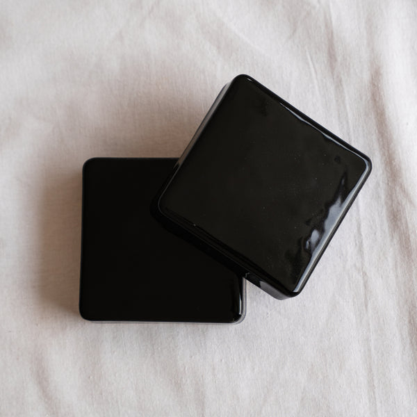 Wall Checker Reactive Black