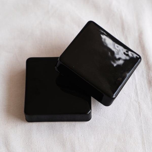 Wall Checker Reactive Black