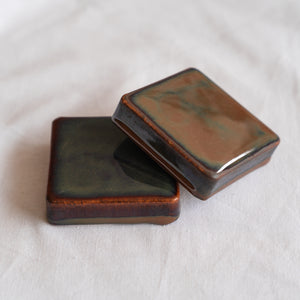 Wall Checker Root-Beer